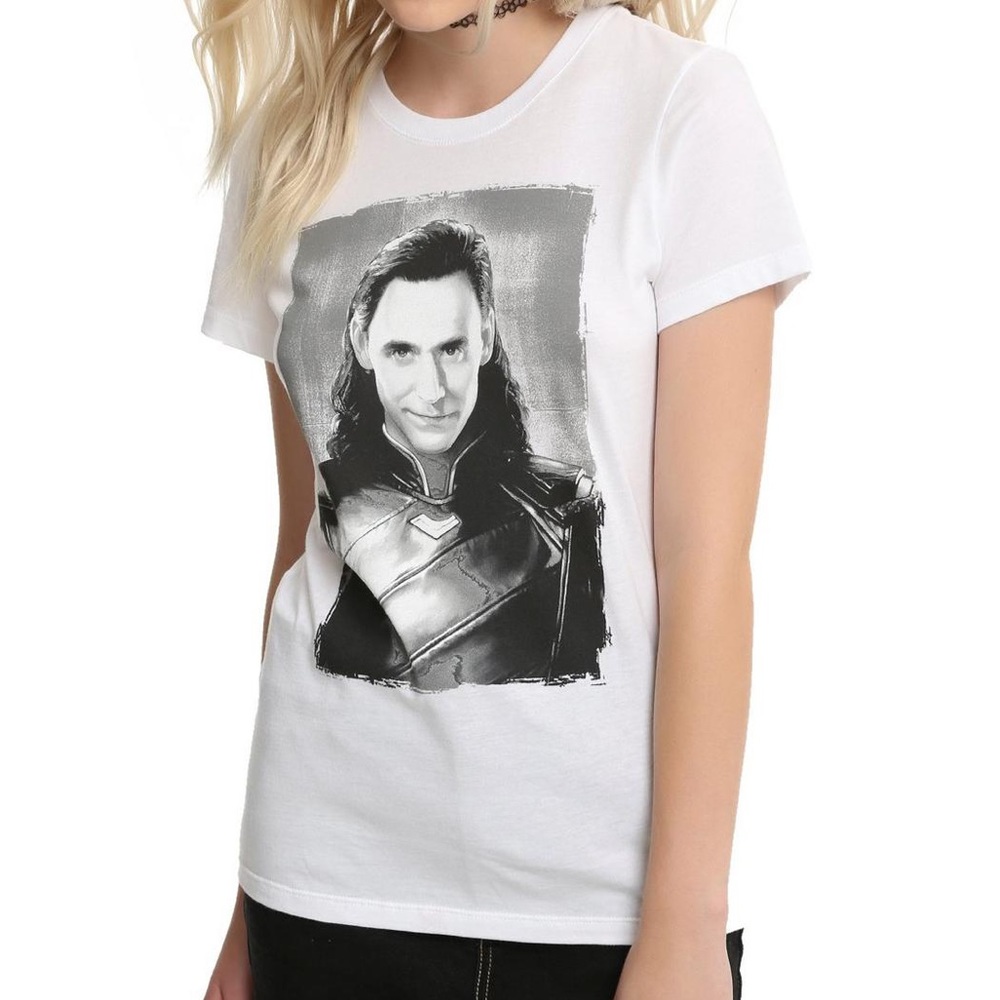 Her Universe Marvel Loki Photo T-Shirt + Free Small Gift!